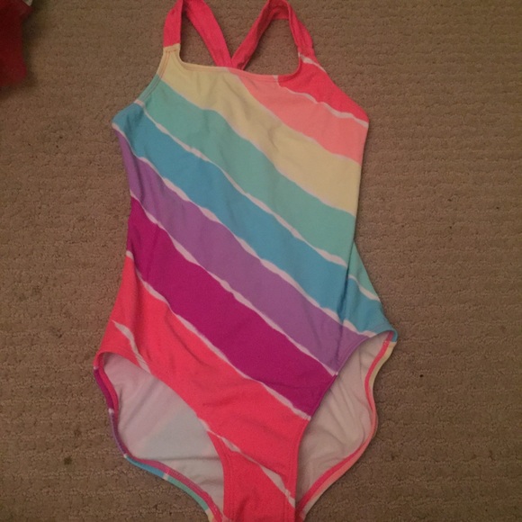 Girls bathing suit - Picture 1 of 1
